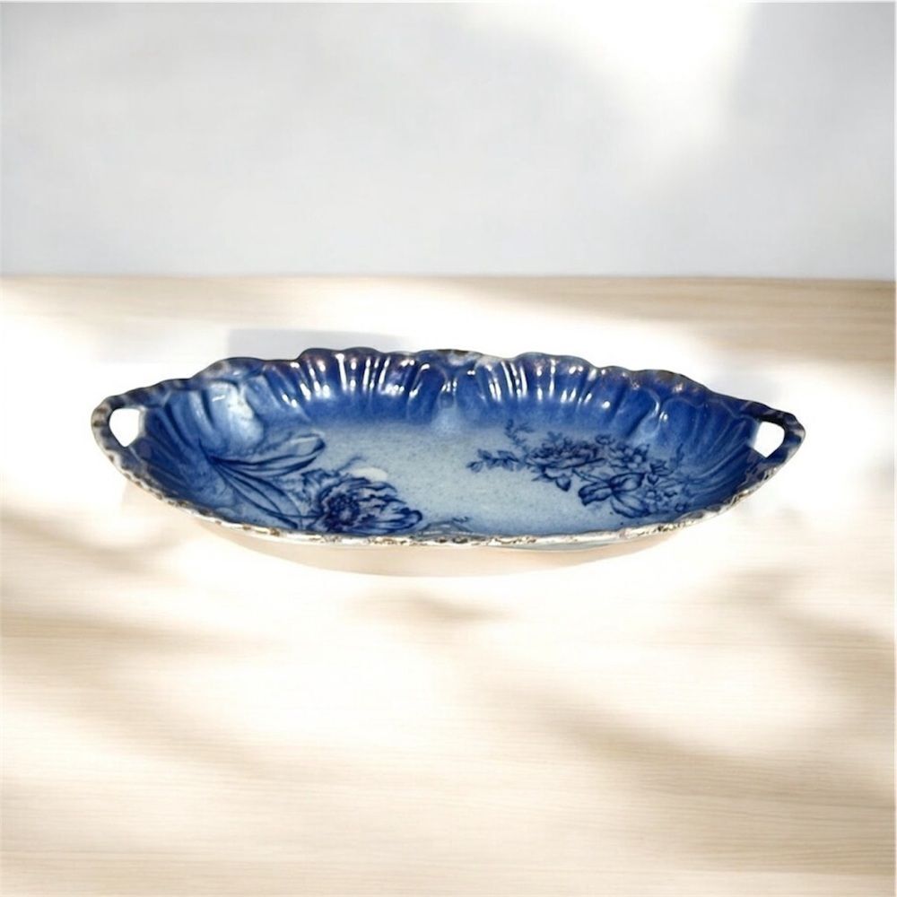 Antique Flow Blue Floral 13x6x1.5” Oblong Tray 14k Gold Trimmed Edges Signed - Picture 2 of 3